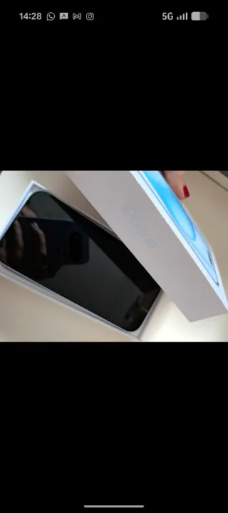 iPhone 15 256GB Azul clarito