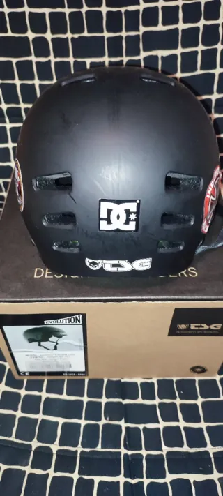 Casco TSG Skate Patinete BMX Negro