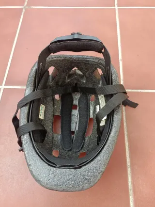 Casco Hello Kitty rosa infantil