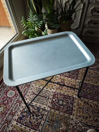 Mesa KUNGSHATT de Ikea.