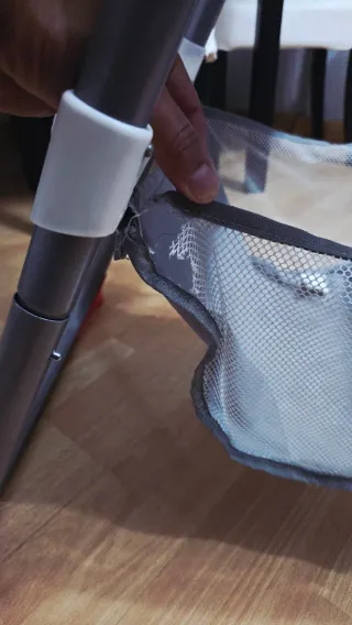 Trona Bebé Prenatal Roja