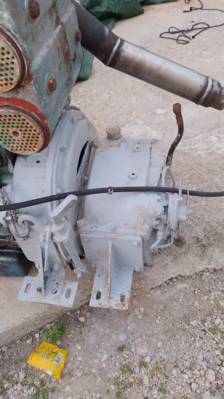 Motor Marino Barreiros con Reductora Maison 3x1