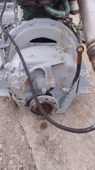 Motor Marino Barreiros con Reductora Maison 3x1