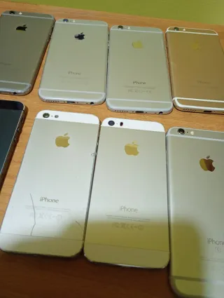 LOTTO 21 SCOCCHE POSTERIORI APPLE ORIGINALI