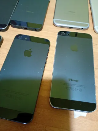 LOTTO 21 SCOCCHE POSTERIORI APPLE ORIGINALI