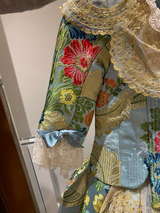 Traje de Fallera con Manteletas niña 10 años