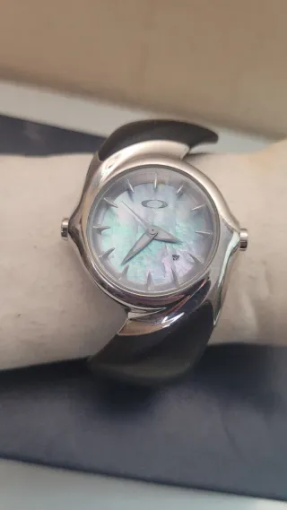 Reloj Oakley Crush Mujer