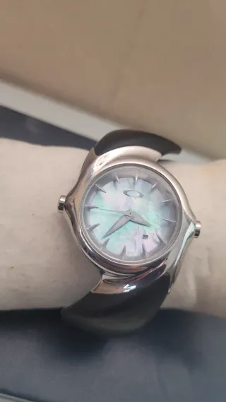 Reloj Oakley Crush Mujer