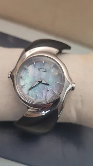 Reloj Oakley Crush Mujer