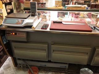 Vitrina expositora refrigerada SE REGALA NEVERA