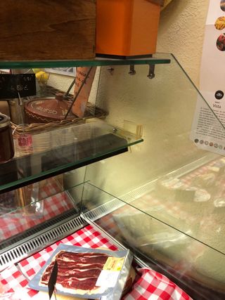 Vitrina expositora refrigerada SE REGALA NEVERA