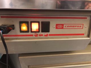 Vitrina expositora refrigerada SE REGALA NEVERA