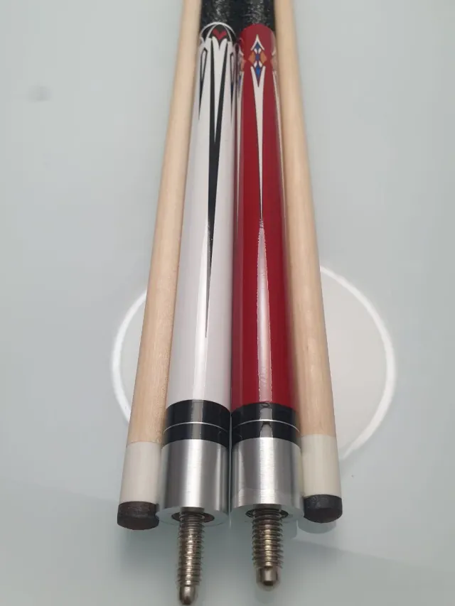 2 Tacos de Billar NUEVOS BOHEMIAN RED Y BLACK.