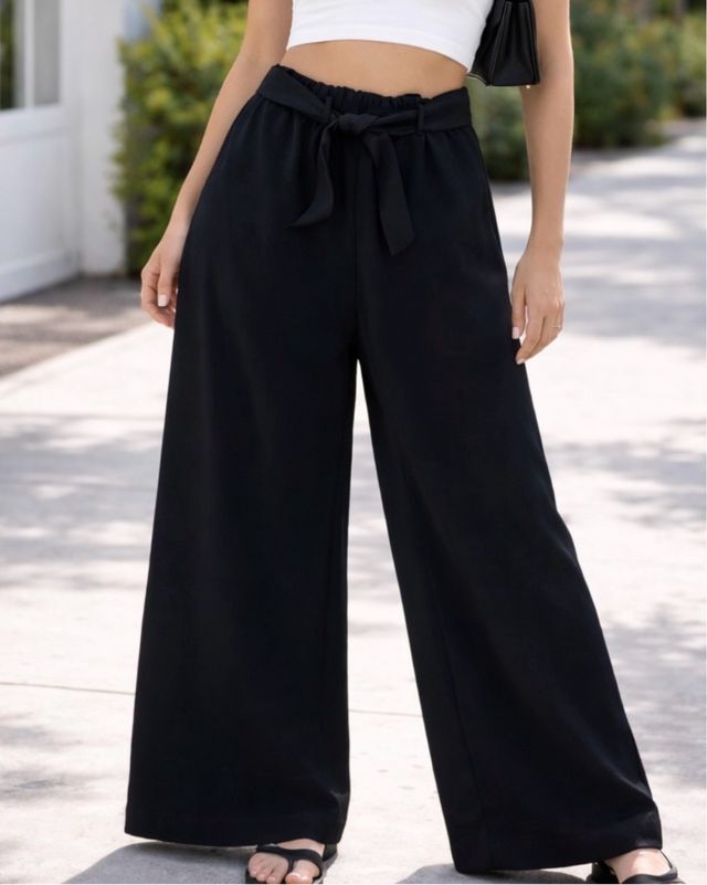 Stradivarius pantalones anchos negros talla XS