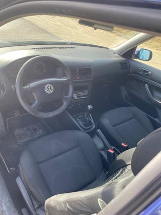 Volkswagen Golf 2001