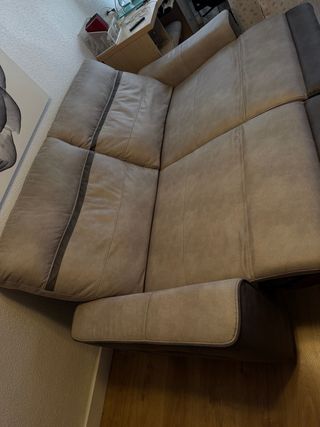 Sofá reclinable eléctrico beige y gris