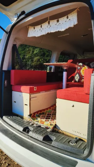 Volkswagen Caddy Maxi Outdoor Camper 2.0