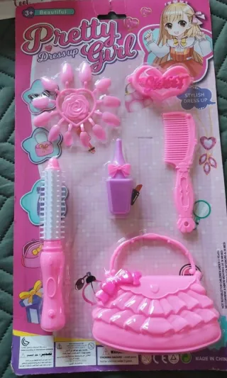 Lote de brinquedos novos