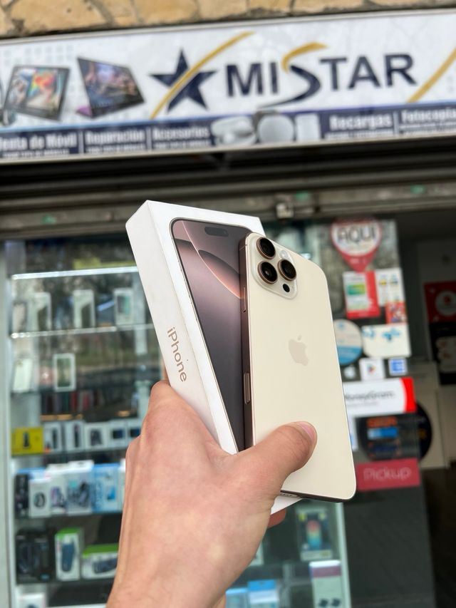 iPhone 16 Pro Max 256GB Dorado