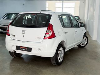 Dacia Sandero ÚNICO PROPIETARIO PEGATINA C