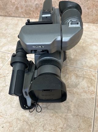 Videocámara Sony DCR-VX900E