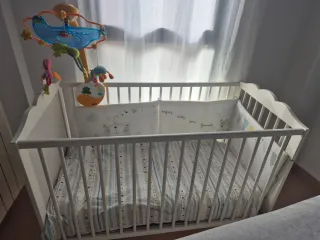 Móvil musical cuna carrusel