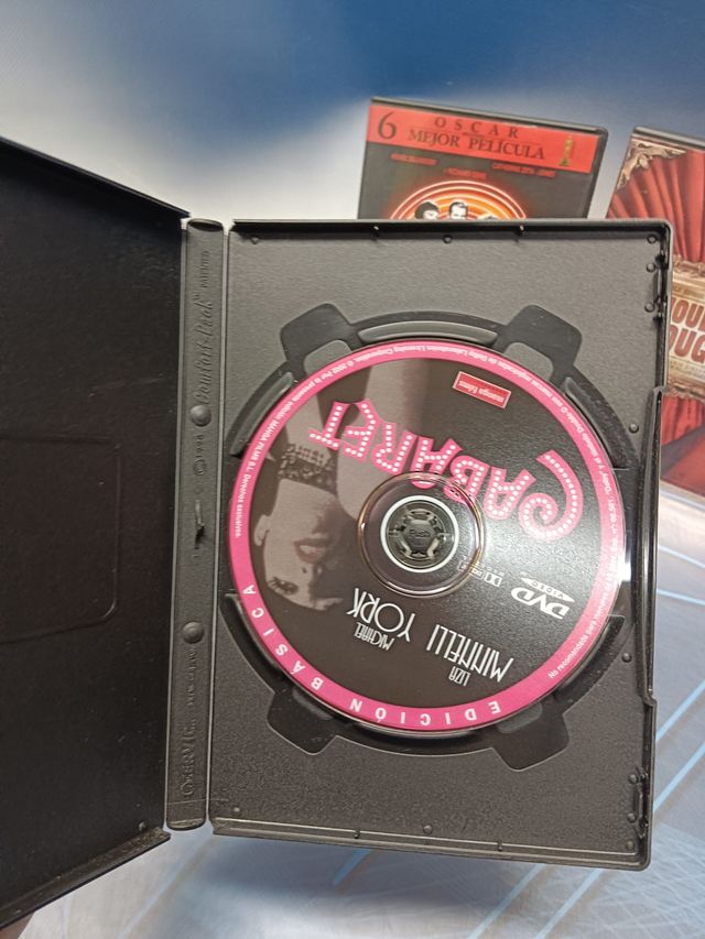 3 DvDs películas musicales, Cabaret-Moulin Rougue!-Chicago