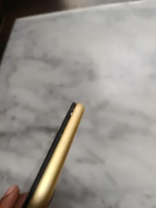 (piezas) iPhone 11 Apple Dorado