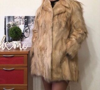 Abrigo de pelo natural nuevo (Tara)