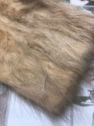 Abrigo de pelo natural nuevo (Tara)