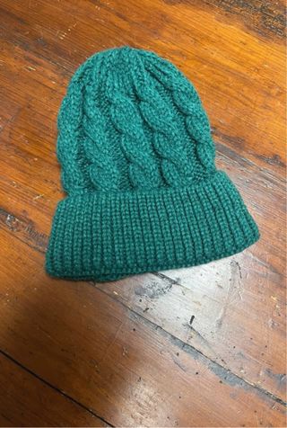 Cappello lana verde trecce