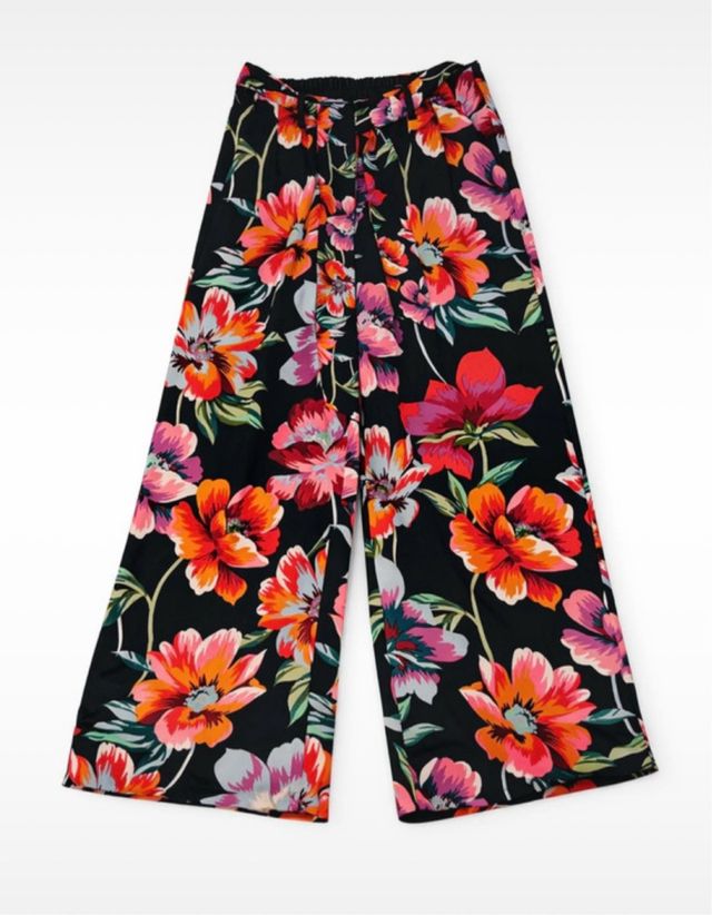 Stradivarius pantalón flores ancho Talla S
