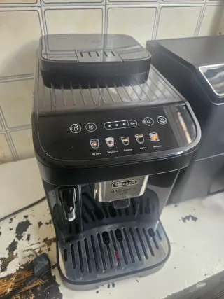 Cafetera de grano con molinillo