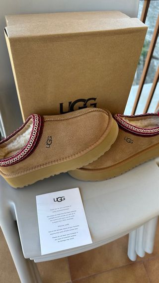 UGG Tazz Zuecos Marrones