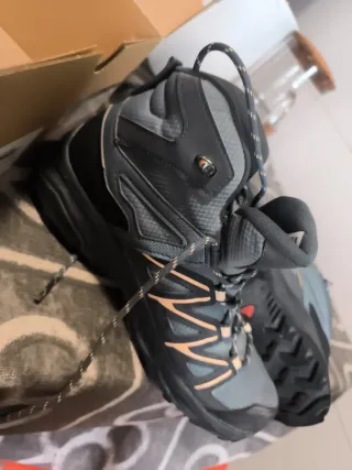 Botas Daintree Mid GTX W Talla 39.5 Salomon