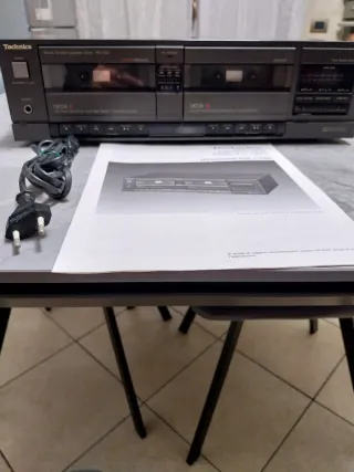 Doppia piastra Technics RS-T130