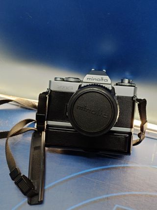 cámara analógica MINOLTA XD-5 objetivo MC ROKKOR 1:3,5/50mm, en perfecto estado