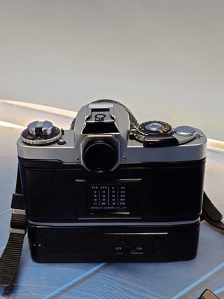 cámara analógica MINOLTA XD-5 objetivo MC ROKKOR 1:3,5/50mm, en perfecto estado