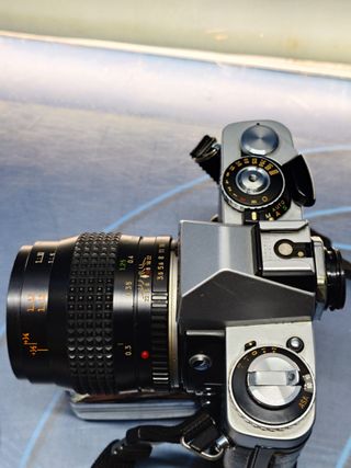 cámara analógica MINOLTA XD-5 objetivo MC ROKKOR 1:3,5/50mm, en perfecto estado