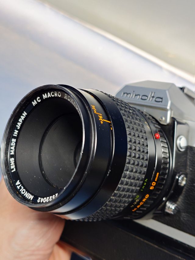 cámara analógica MINOLTA XD-5 objetivo MC ROKKOR 1:3,5/50mm, en perfecto estado
