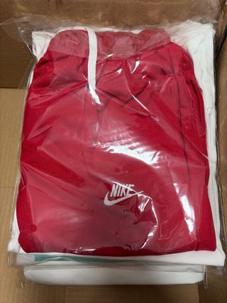 Pack 4 Conjuntos Nike Verano Blanco y Dorado