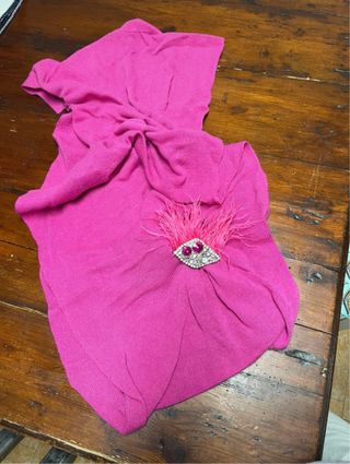 Sciarpa fucsia con decoro