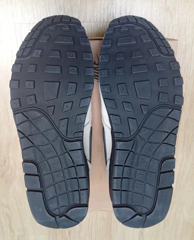 Nike Air Max 1 PRM Beige/Negro 2012