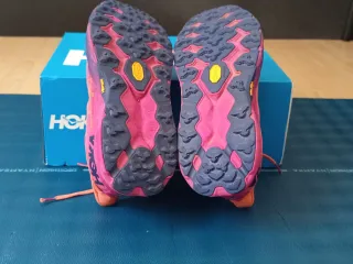 Hoka Speedgoat 5 T40.5 Zapatillas Trail Running.