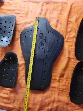 Protecciones moto de espalda, hombros y codos