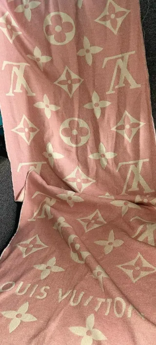 Bufanda Louis Vuitton Rosa y Blanca