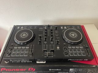 Pioneer DDJ-400 DJ Controller