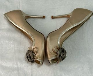 Sacha London zapatos dorados nuevos Talla 37