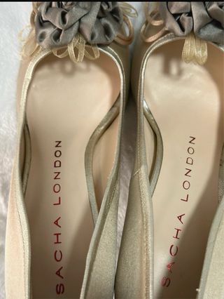 Sacha London zapatos dorados nuevos Talla 37