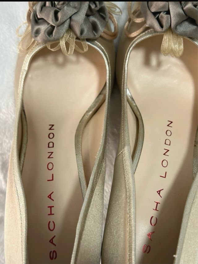 Sacha London zapatos dorados nuevos Talla 37